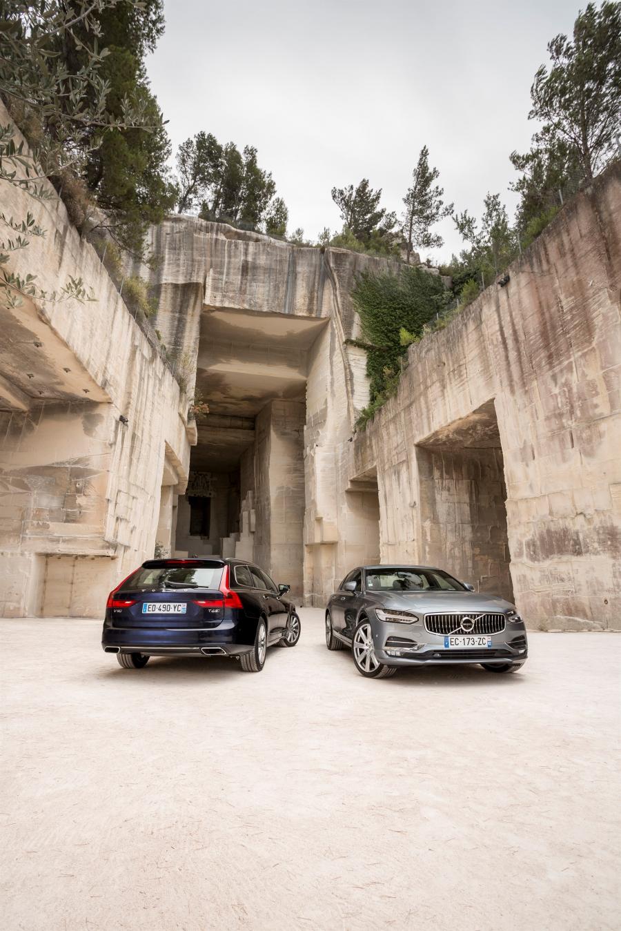  Volvo S90 D4 Inscription 2016 года  (WW) (фото 21 из 24)